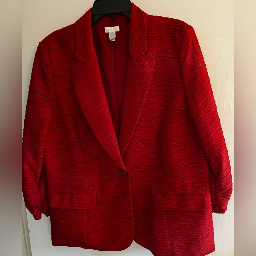 Chicos Elegant Red Textured Jacket one button notched collar silky red lining